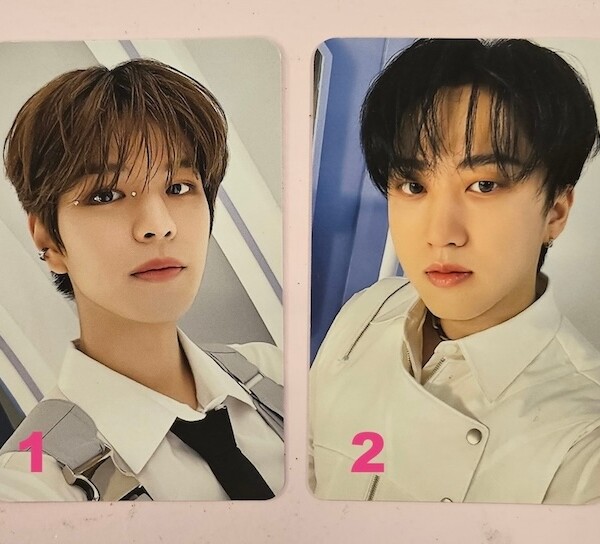 STRAY KIDS - OFFICIAL PHOTOCARD - 3RD FAN MEETING PILOT - C VERSION