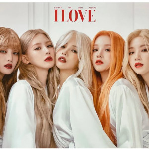 (G)I-DLE- POSTER OFICIAL- I LOVE